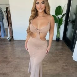 Sabora Leena Dress(Camel)