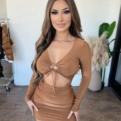 Couture Cher Long Sleeve Dress(Camel) Dresses/Rompers