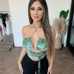 Win Win Tops Genesis Halter Top(Olive)