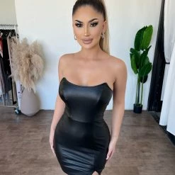 Bear Dance Margo Faux Leather Dress(Black)