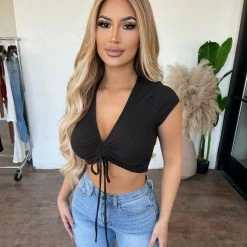 CEFIAN Reese Short Sleeve V-Neck Top(Black)