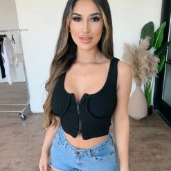 Pretty Knit Tyler Tank Top(Black)