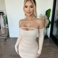 Tic Toc Alaine Off Shoulder Dress(Natural)