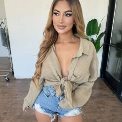 Miss Love Tops Marcia Button Top(Coffee)