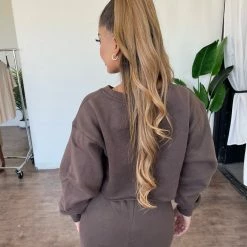 Tic Toc Adela Cropped Sweater(Dark Brown)