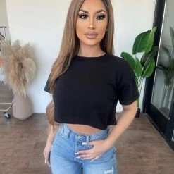 Mono B Tops Macy Cropped T-Shirt(Black)