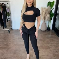 Cherie Tracy Short Sleeve Set(Black) Tops