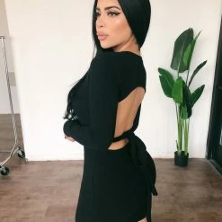 Junie Vivian Open Back Dress(Black) Dresses/Rompers