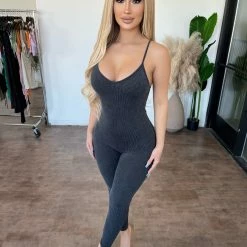 ANWND Gabbie Cami Ribbed Jumpsuit(Black)