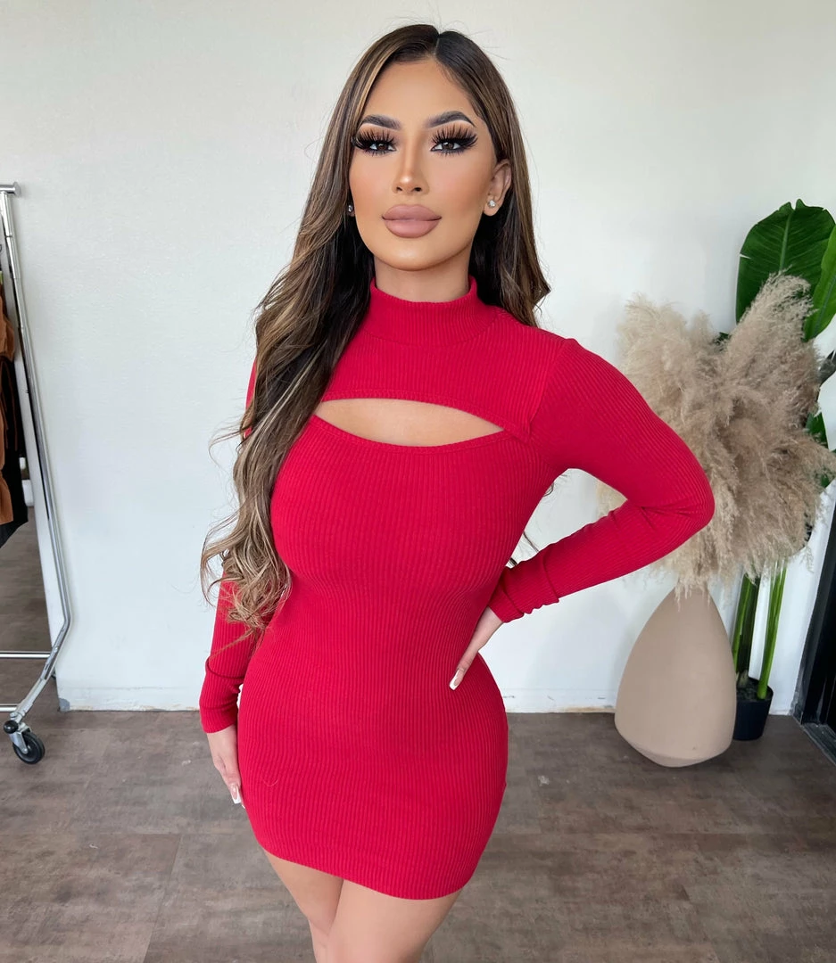 Junie Leah Long Sleeve Key Hole Dress(Red) 1 Junie Leah Long Sleeve Key Hole Dress(Red)